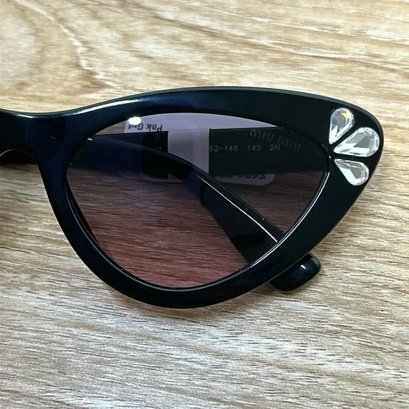 Brand New Miu Miu Sunglasses OMU 01VS 152146 55/19  PNK GRD Black Generic Case - Picture 2 of 11